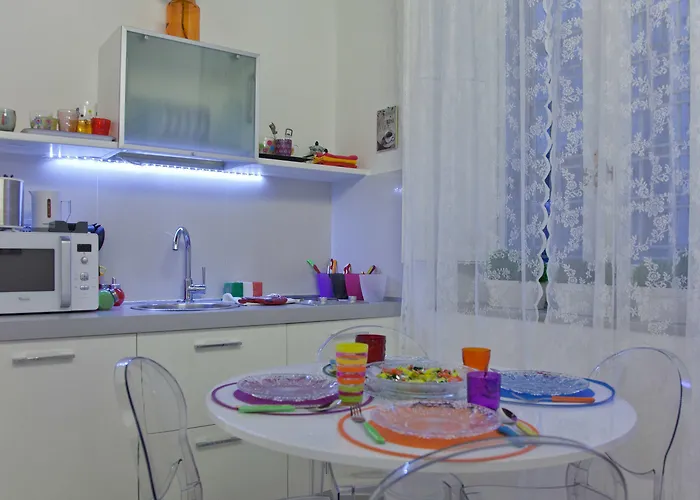 Consulta By In Apartamento Roma